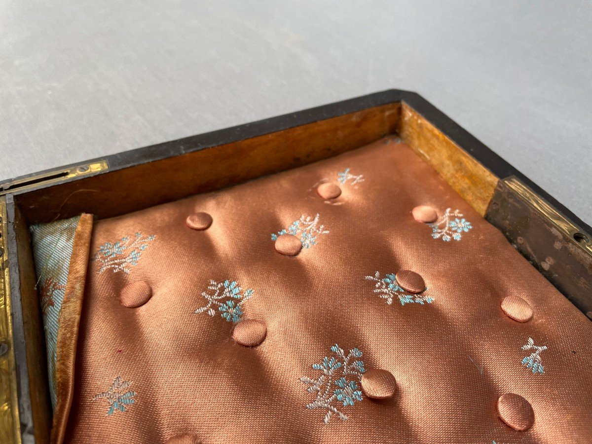 Inlaid Wooden Box Decorated With Gilded Bronzes-photo-7