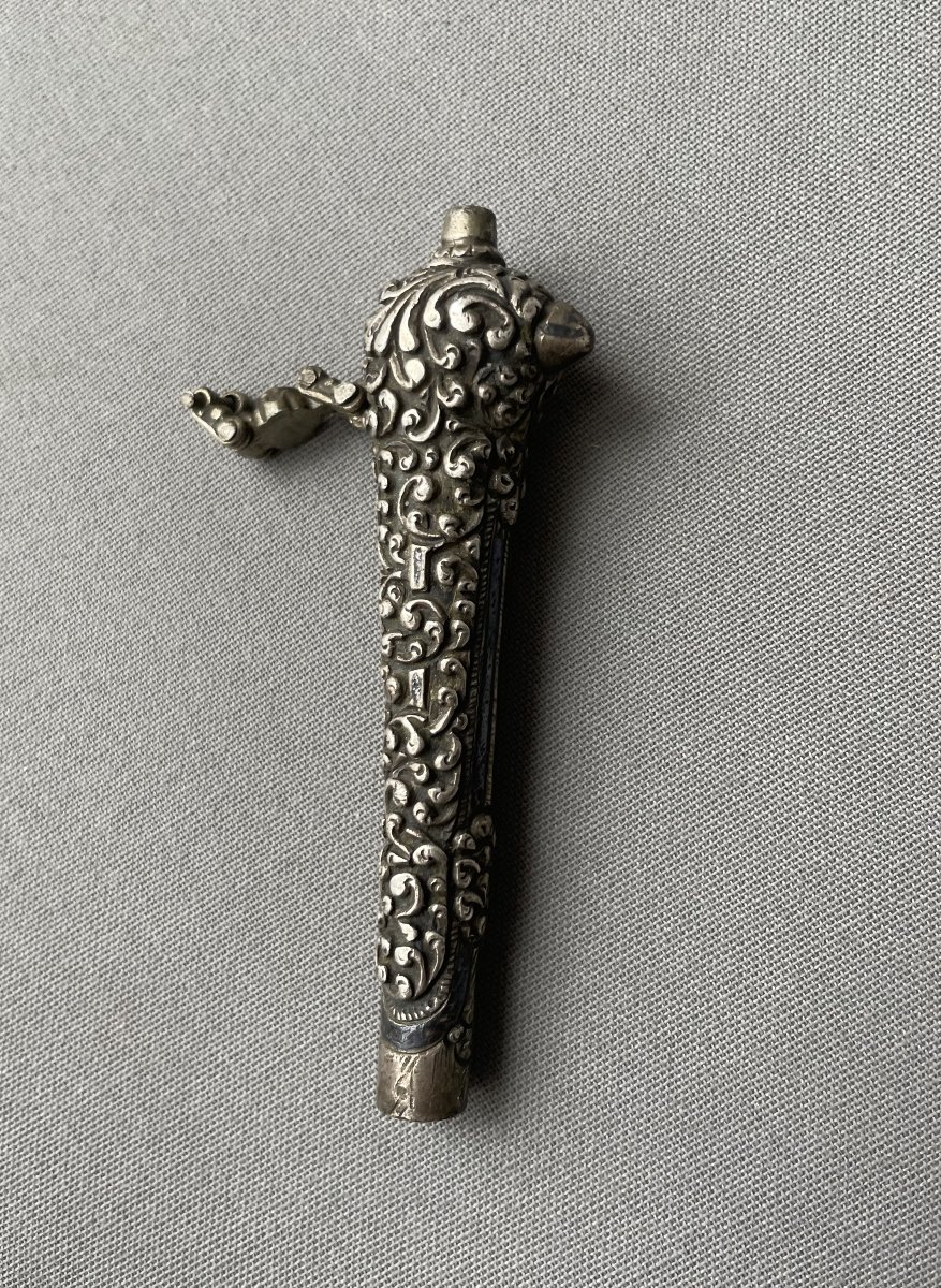 Silver(?)  Dagger Handle Balkan Work-photo-2