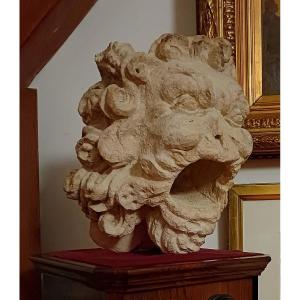 16th Century Lion - Fountain Mascaron Or Gargoyle -