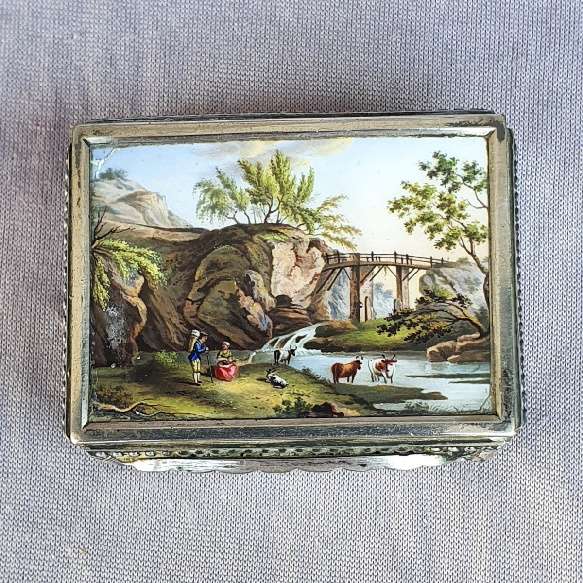 18 Th Century Patch Box With Miniature-photo-3