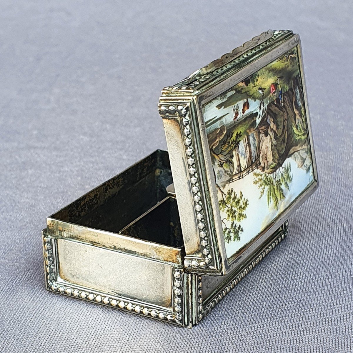 18 Th Century Patch Box With Miniature-photo-5