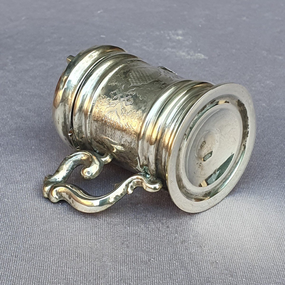 Guilloché Silver Piggy Bank In The Shape Of A Vidrecome, 19th Century-photo-4