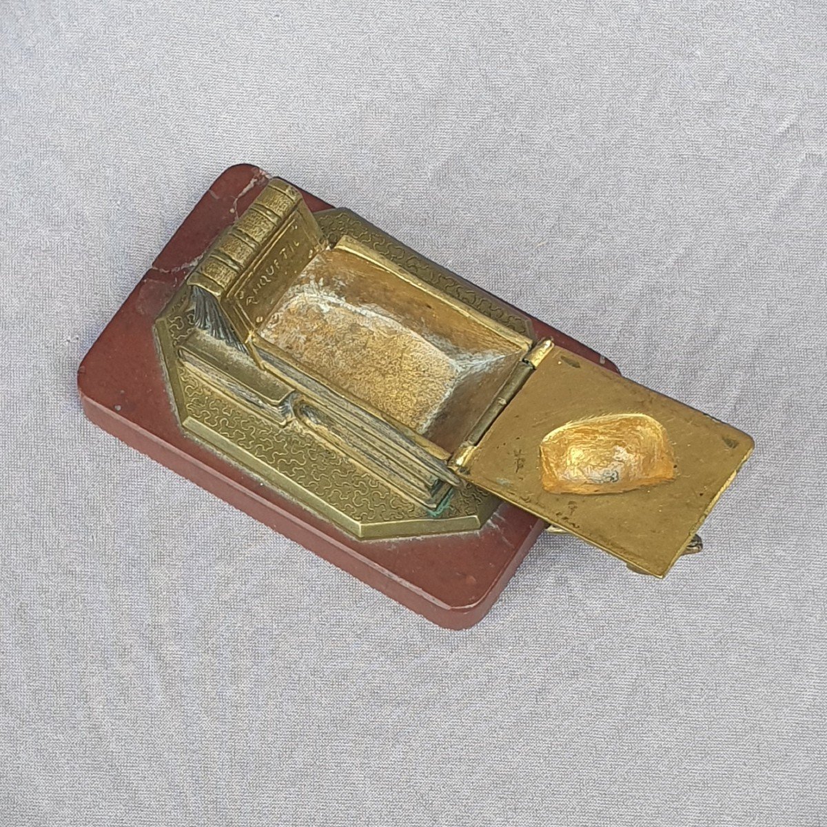 Bronze Stamp Box, Mouse On A Pile Of Books, Early 20th Century-photo-2