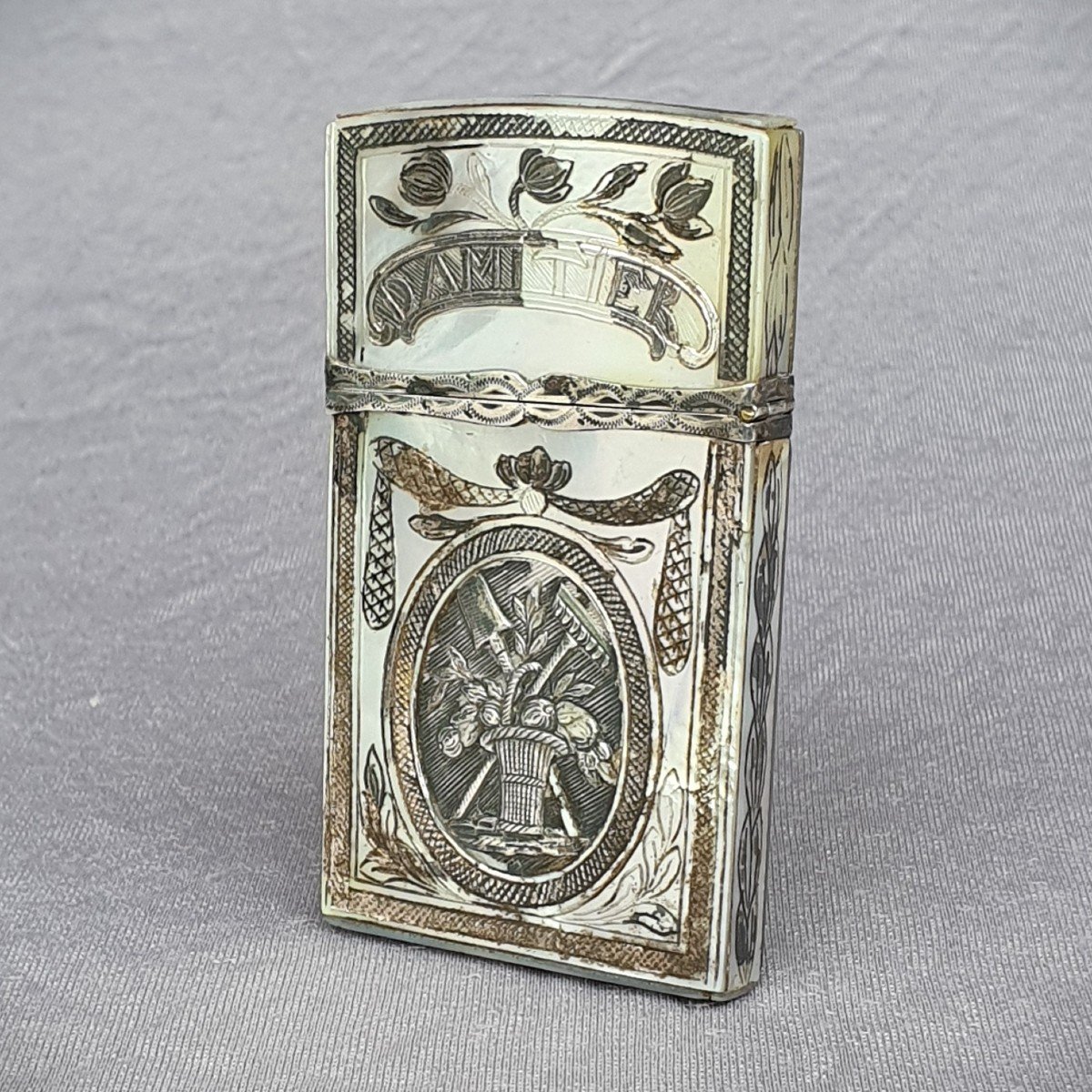 18 Thc Tablet Case, Souvenir d'Amitié  Bal Notbook Case,  Louis XVI Period-photo-3