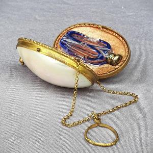 Crystal Scent Bottle And Perfume Bottle In Its Egg-shaped Mother-of-pearl Case