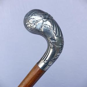 Art Nouveau Cane, Silver Knob Decorated With Flowers And Foliage