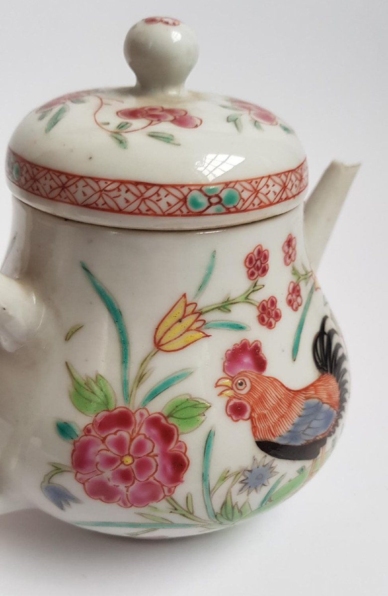 18th Century Chinese Famille Rose Qianlong Porcelain Teapot-photo-4