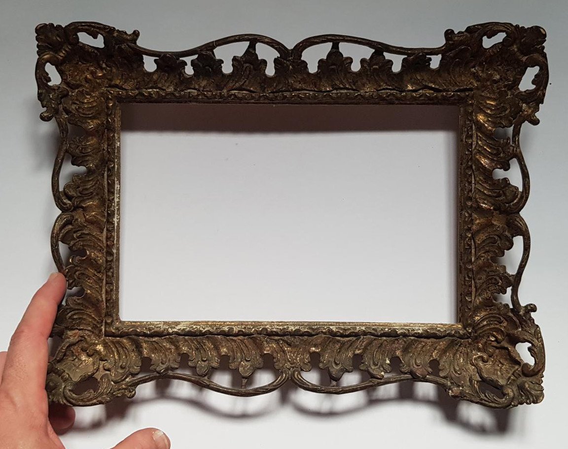 A Good Reproduction Rococo Carved And Gilded Frame 20th Century, Sight Size 14.7 X 23 Cm-photo-3