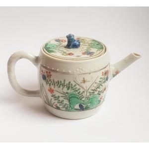 18th Century Chinese Famille Verte Kangxi C.1700 Porcelain Teapot  