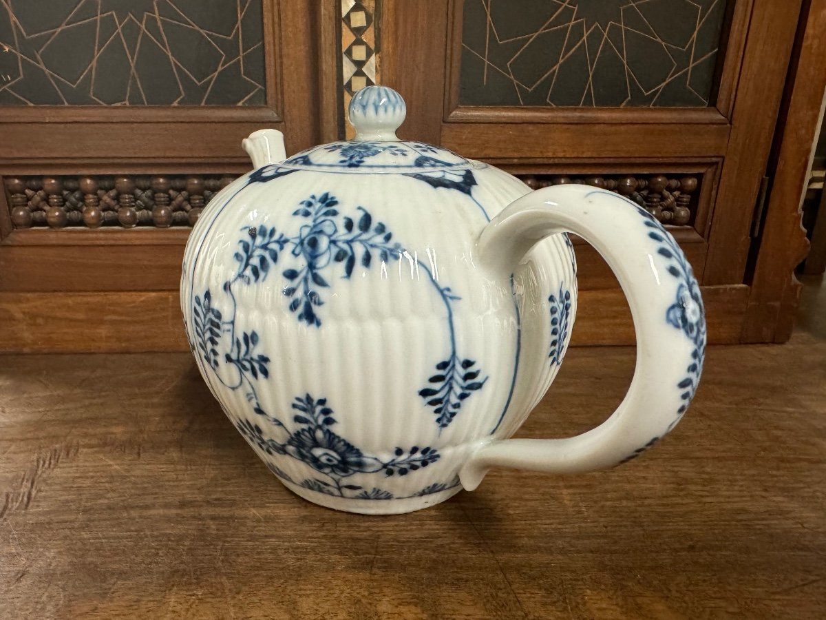 Meissen Porcelain Teapot From The Period Of Camillo Marcolini-photo-4