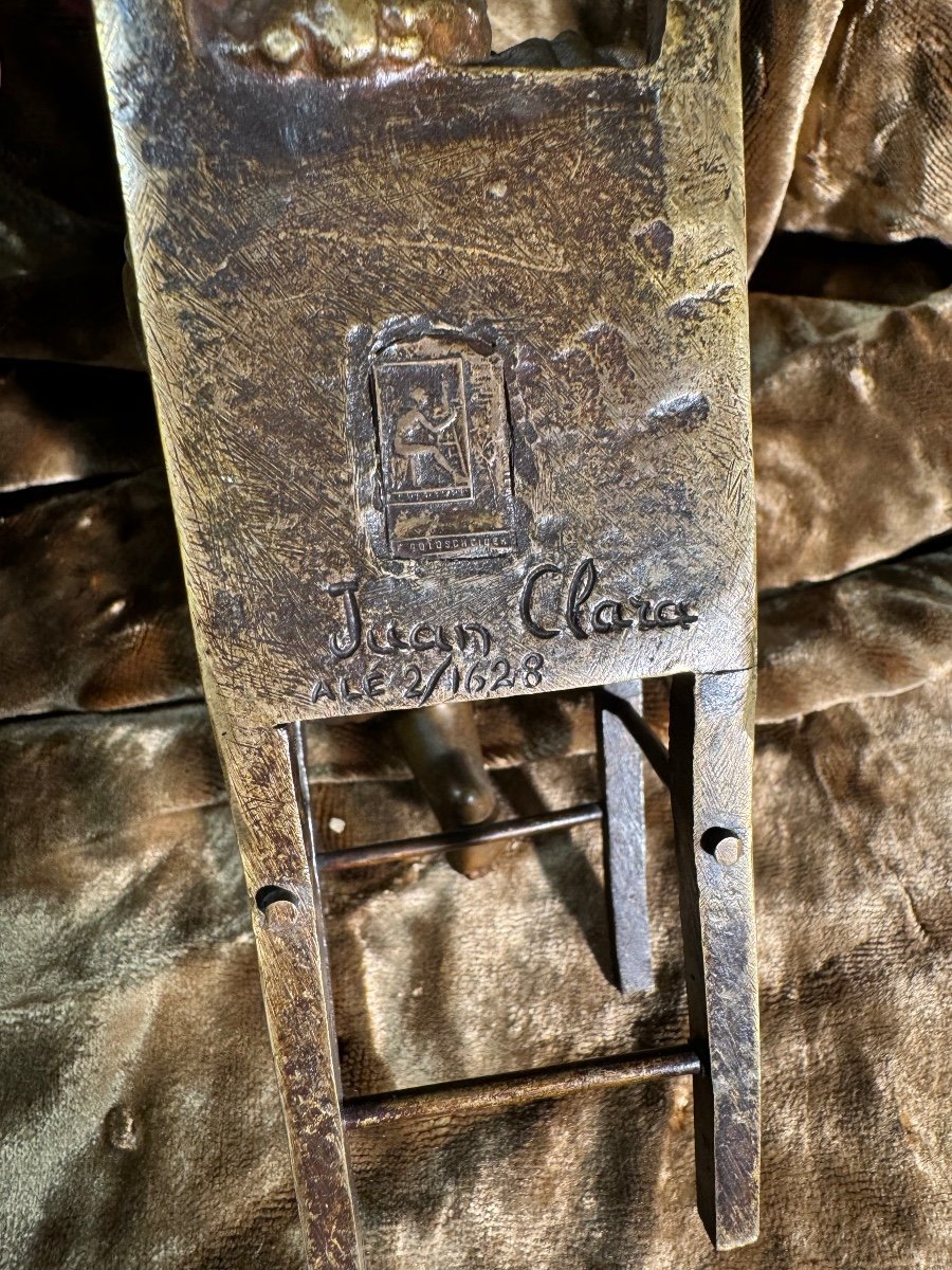 Bronze Little Girl, In A Child's Chair By Juan Clara -photo-3