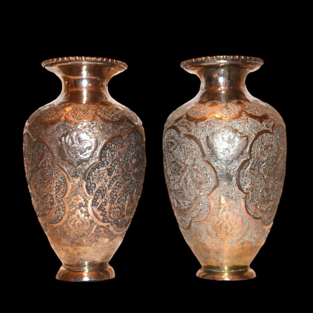 Paire de vases de mariage, fin de la Dynastie Kadjar, Perse, début du XXème, en métal argenté-photo-2