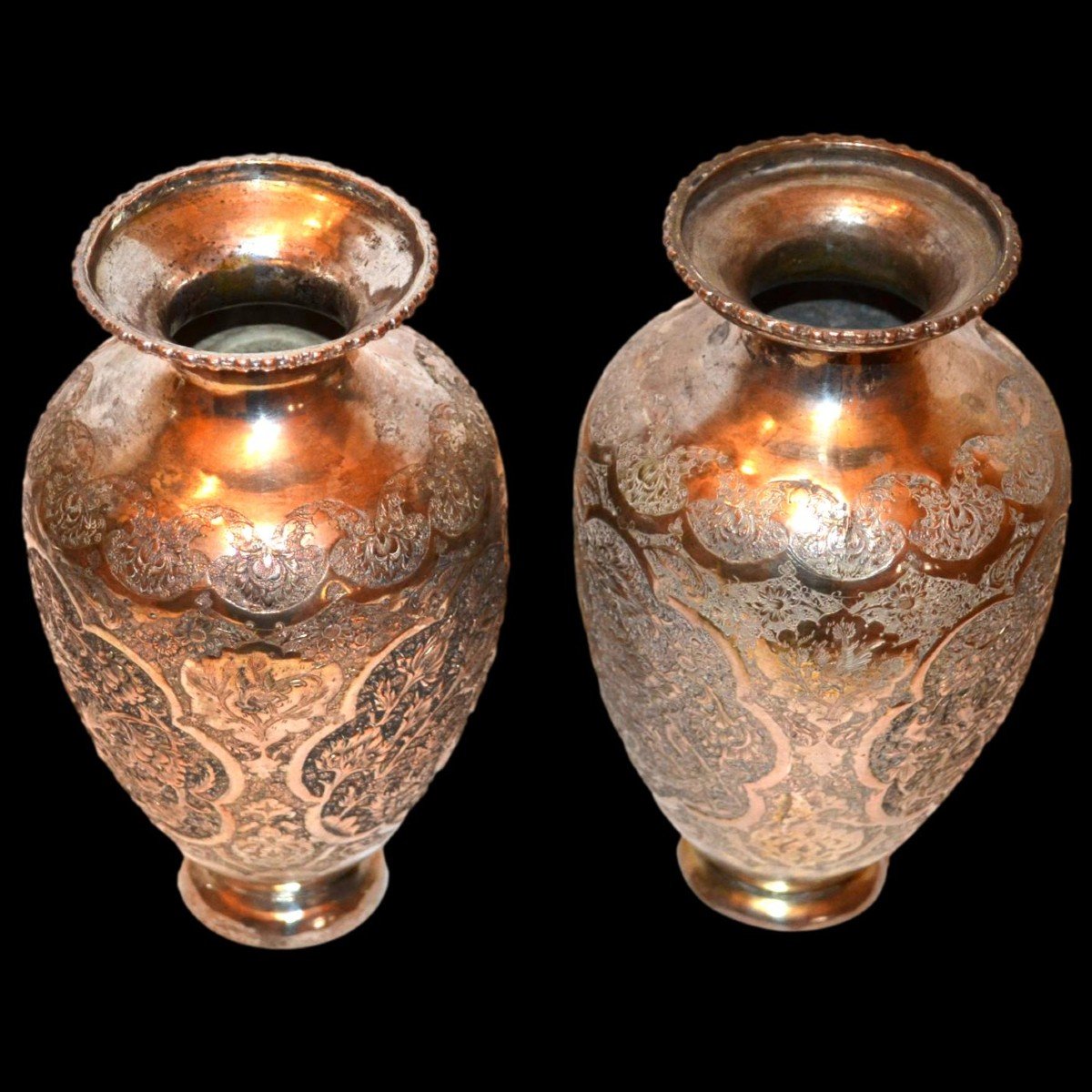 Paire de vases de mariage, fin de la Dynastie Kadjar, Perse, début du XXème, en métal argenté-photo-3