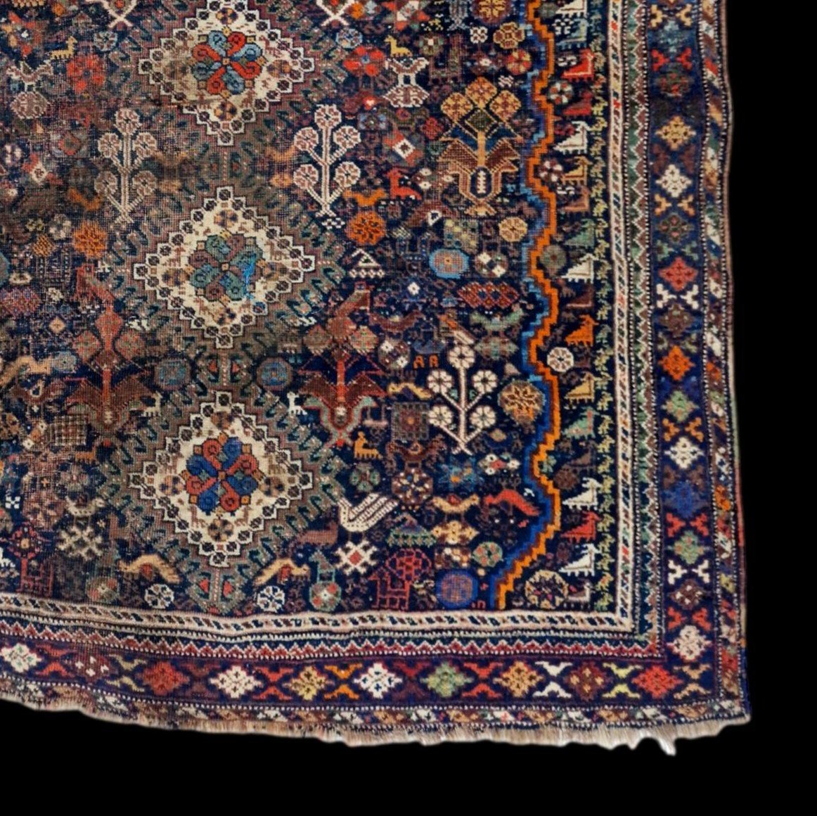 Tapis Kachkaï ancien, 157 cm x 193 cm, laine nouée main en Perse, fin XIXème début du XXème S-photo-2