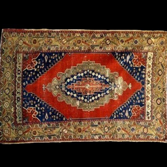 Kutaya ancien, beauté Ottomane, 111 x 165 cm, laine & soie, Anatolie, seconde partie du XIXème-photo-2