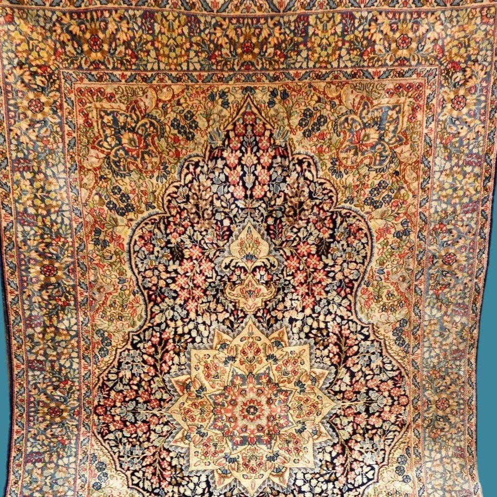 Kirman Floral Rug, 155 Cm X 248 Cm, Hand-knotted Wool Circa 1970 In Iran, In Very Good Condition-photo-5