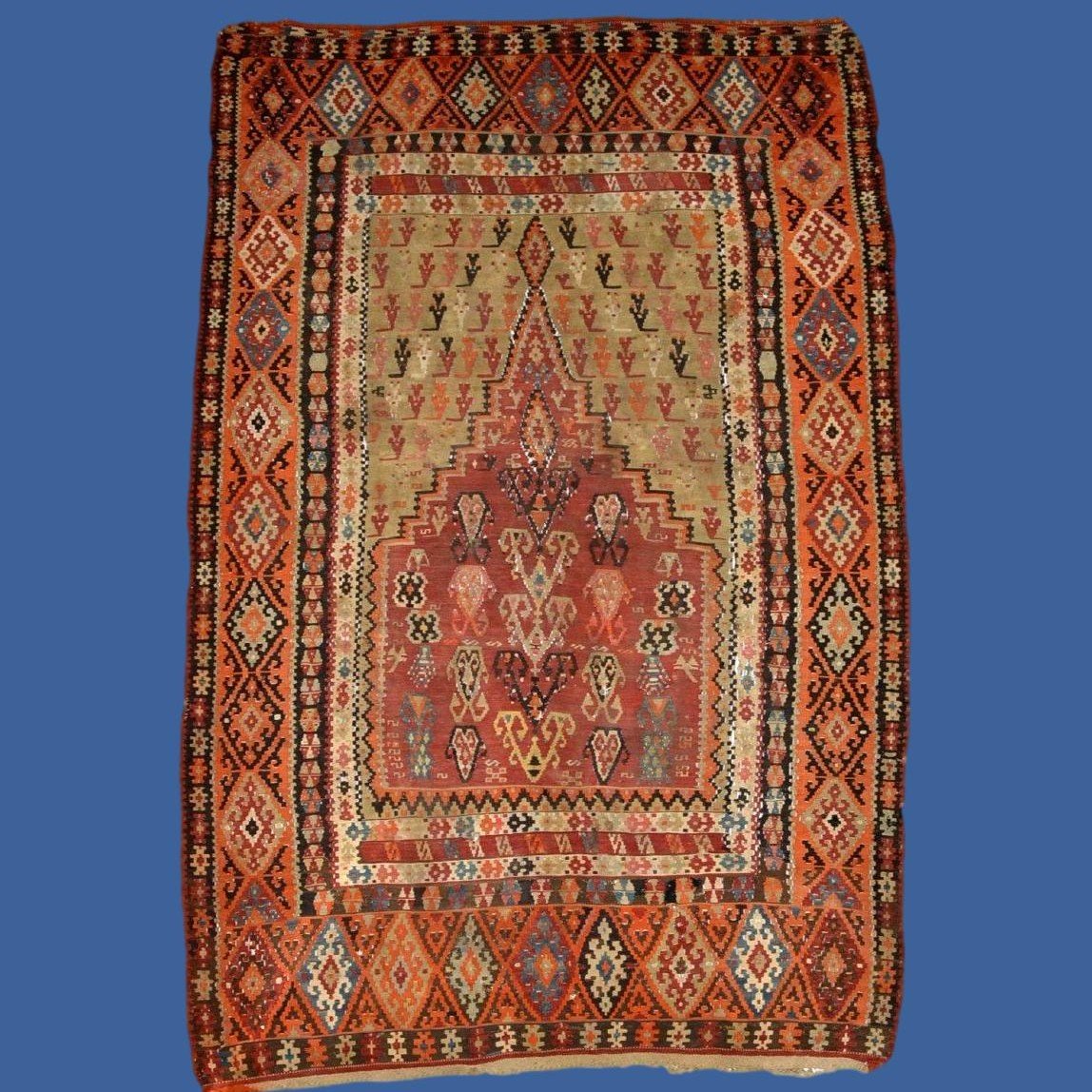 Tapis en Kilim Senneh, 142 cm x 220 cm, tapis de prière tissé à plat, Perse du XIXème siècle-photo-6