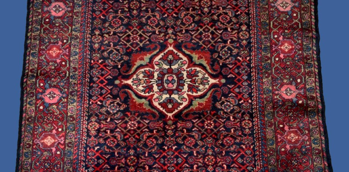 Tapis Malayer, 150 x 217 cm, beau persan en laine nouée main en Iran vers 1970 en très bon état-photo-1