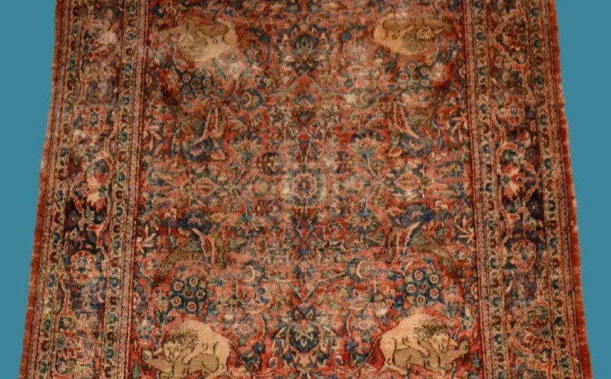 Tapis Ispahan ancien scène de chasse, 124 x 203 cm, laine nouée main en Perse au XIXème siècle-photo-1