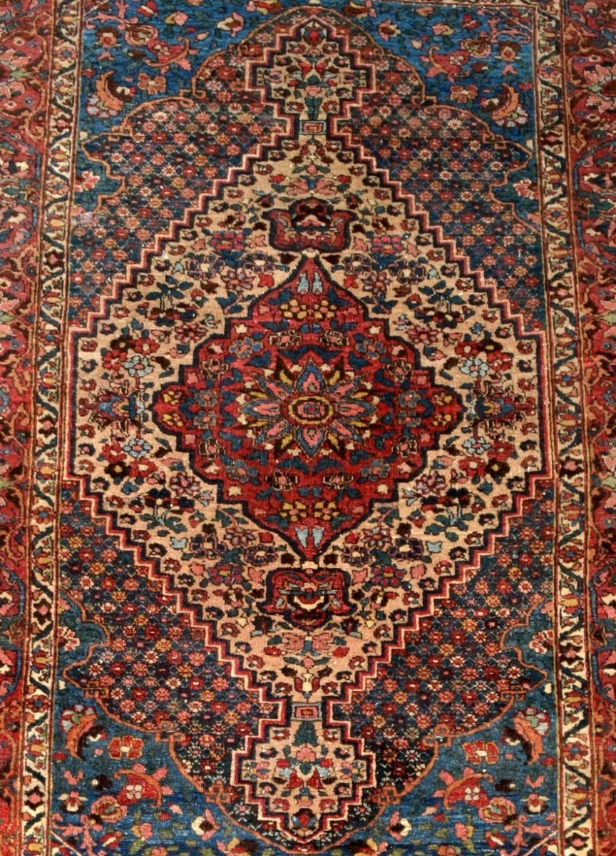 Old Bakhtiar Rug, 137 Cm X 203 Cm, Exceptional Design, Hand-knotted Wool, 19th Century Persia -photo-4