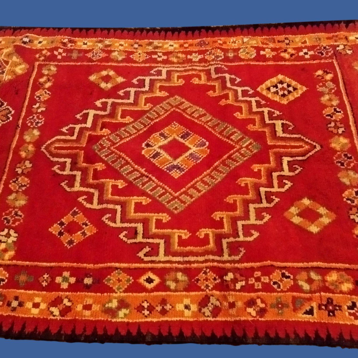 Tapis Oulad Bousbaa De Chennana, 148 cm x 393 cm, laine sur laine nouée main, Maroc avant 1950-photo-2