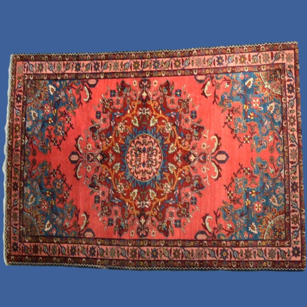 Antique Tafresh Rug, 142 X 196 Cm, Hand-knotted Wool In Iran At The Beginning Of The 20th Century-photo-2