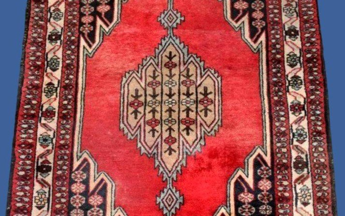 Persian Maslaghan Rug, 132 Cm X 202 Cm, Hand Knotted Wool In Iran Circa 1970 In Very Good Condition-photo-3