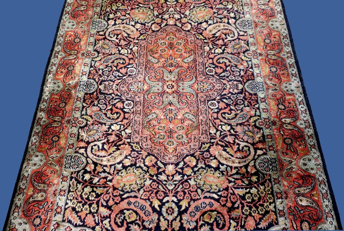 Tapis en soie du Cachemire, 94 x 153 cm, soie nouée main, Jammu-et-cachemire vers 1970-1980-photo-6