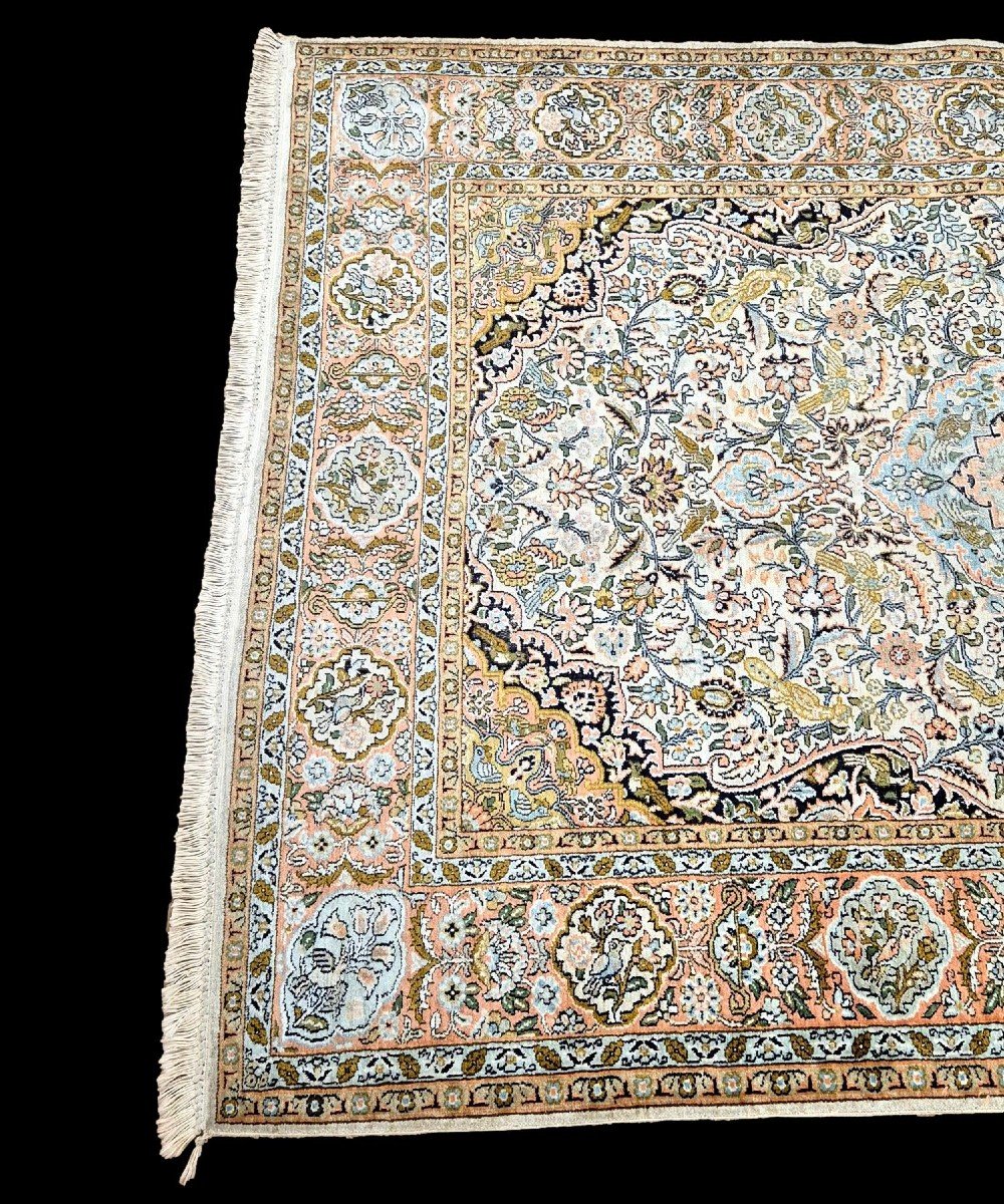 Silk Carpet, Kashan Decor, Kashmir Origin, 125 X 180 Cm, Hand Knotted, 1980, Very Good Condition-photo-2