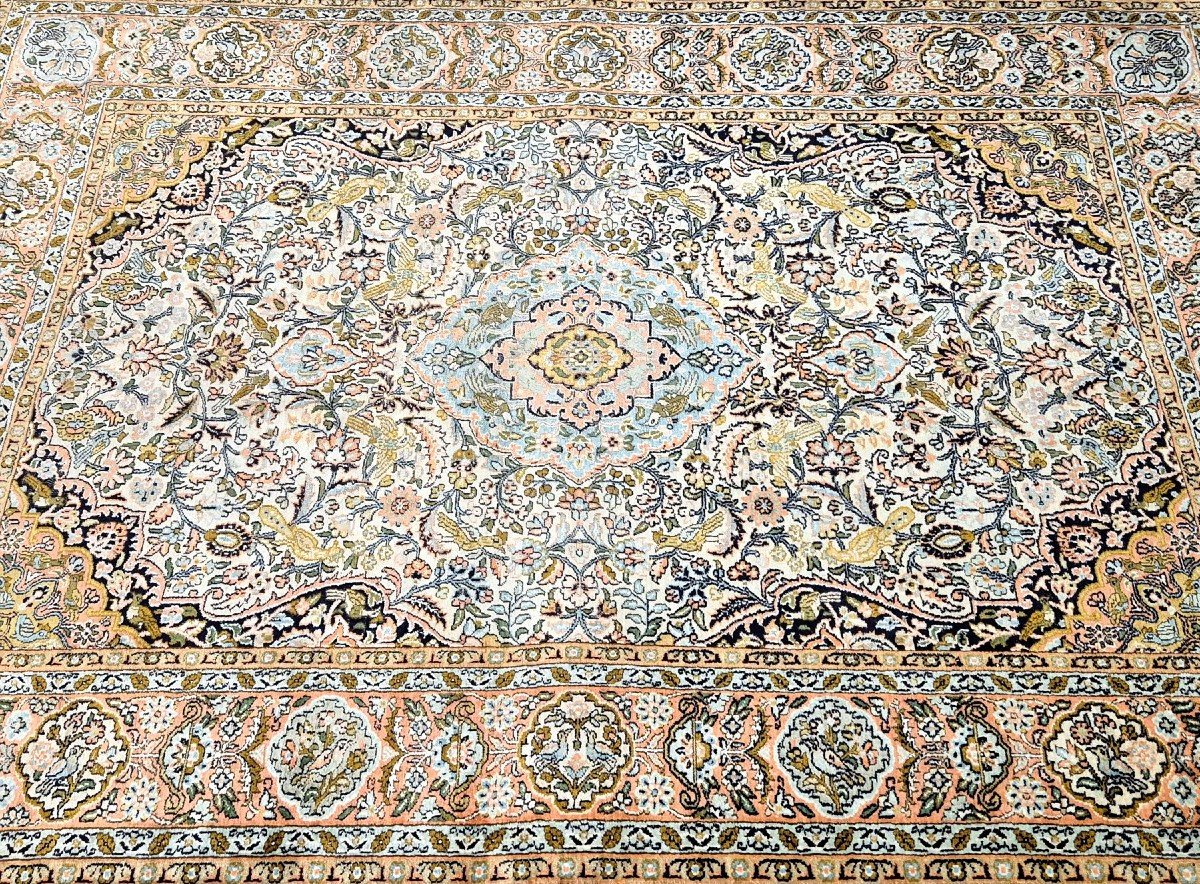 Silk Carpet, Kashan Decor, Kashmir Origin, 125 X 180 Cm, Hand Knotted, 1980, Very Good Condition-photo-3