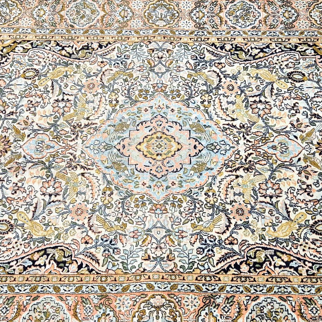 Silk Carpet, Kashan Decor, Kashmir Origin, 125 X 180 Cm, Hand Knotted, 1980, Very Good Condition-photo-2