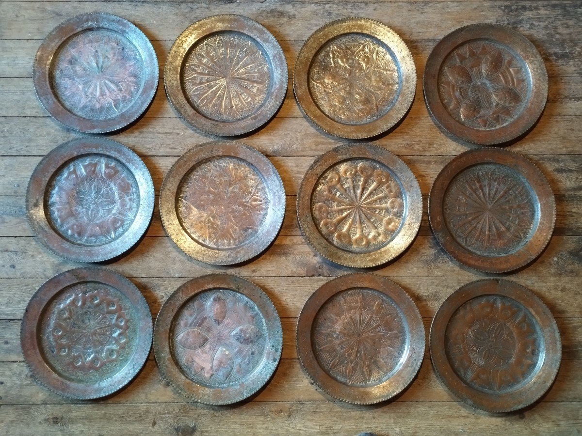 Twelve Large Plates, Tinned Copper, Caucasus, Flowers, Crosses ....., Armenia Or Georgia, 1900