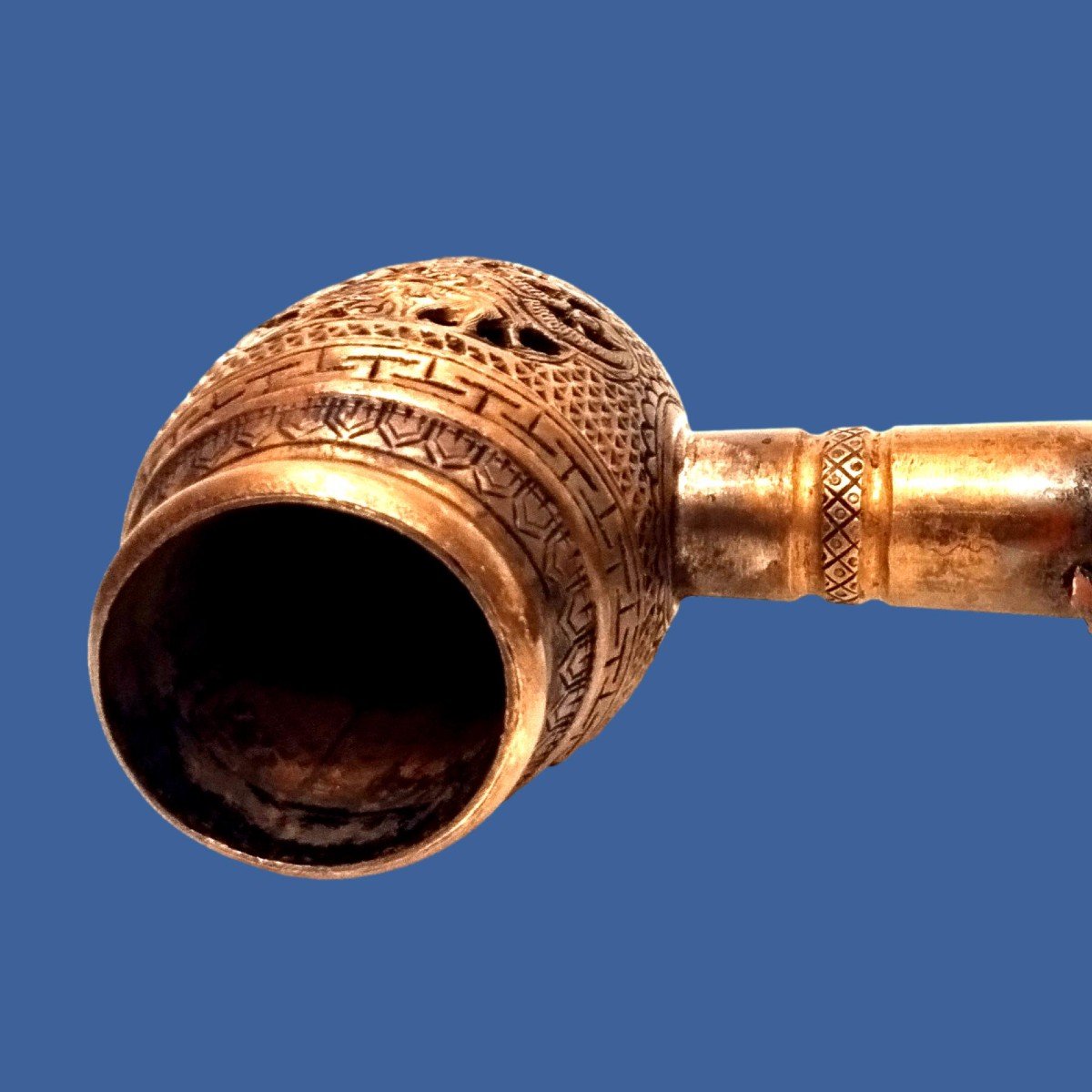 Opium Pipe, China, Rare & Important Pipe In Gilded Brass And Green Jadeite From The 19th Century-photo-2