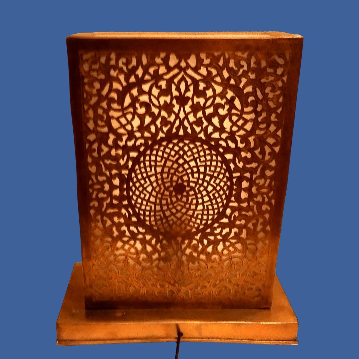 Oriental Night Light, Chiseled Brass And Frosted Glass On Rectangular Structure, Good Condition-photo-2