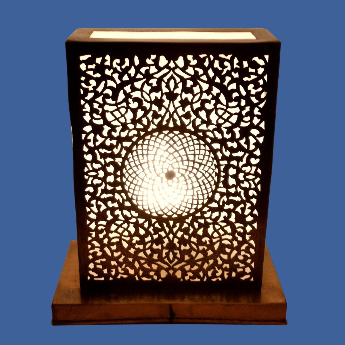 Oriental Night Light, Chiseled Brass And Frosted Glass On Rectangular Structure, Good Condition-photo-3