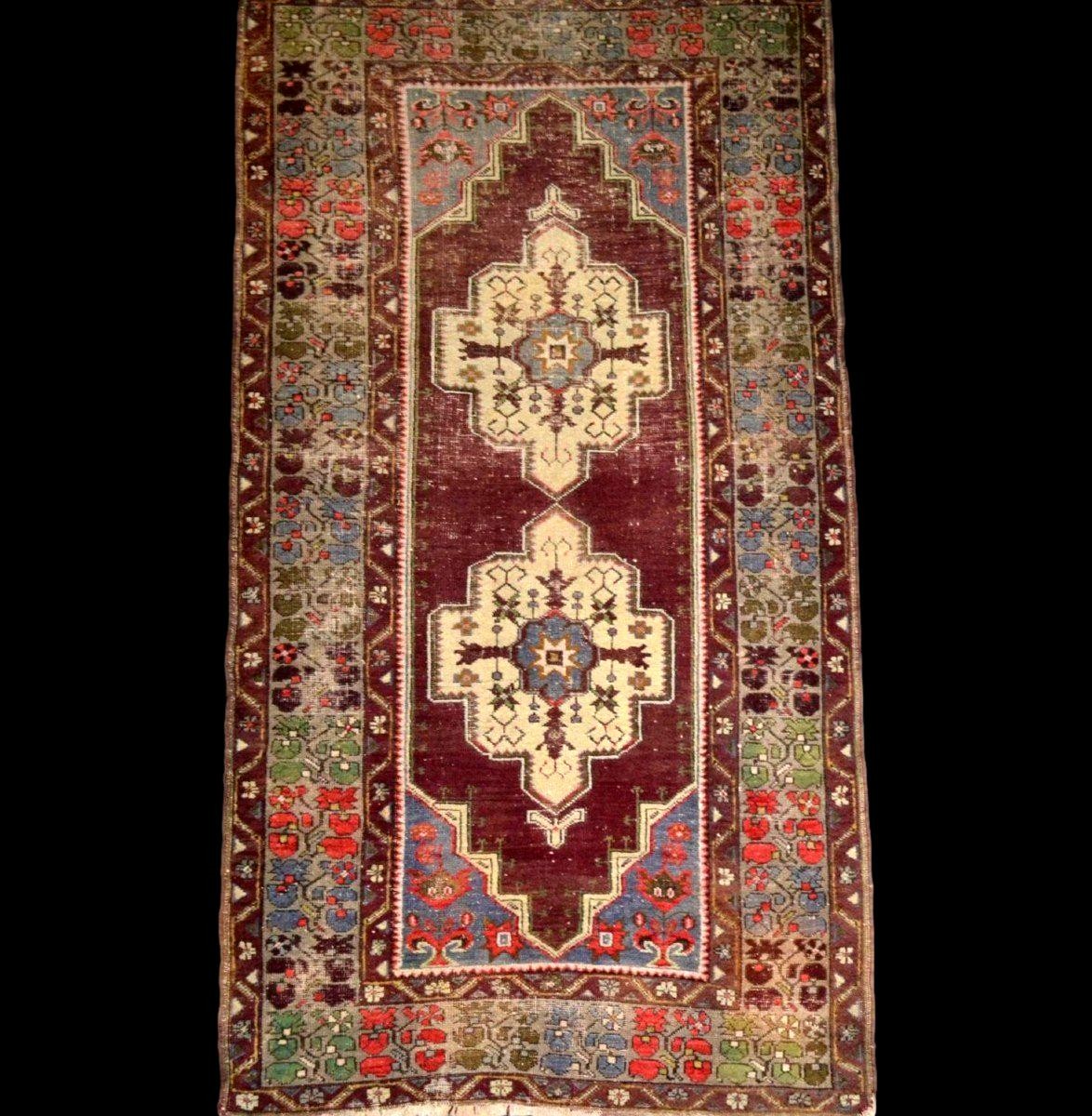 Tapis tribal Moudjour, Anatolie, 115 cm x 220 cm, laine sur laine nouée main avant 1950, -photo-2