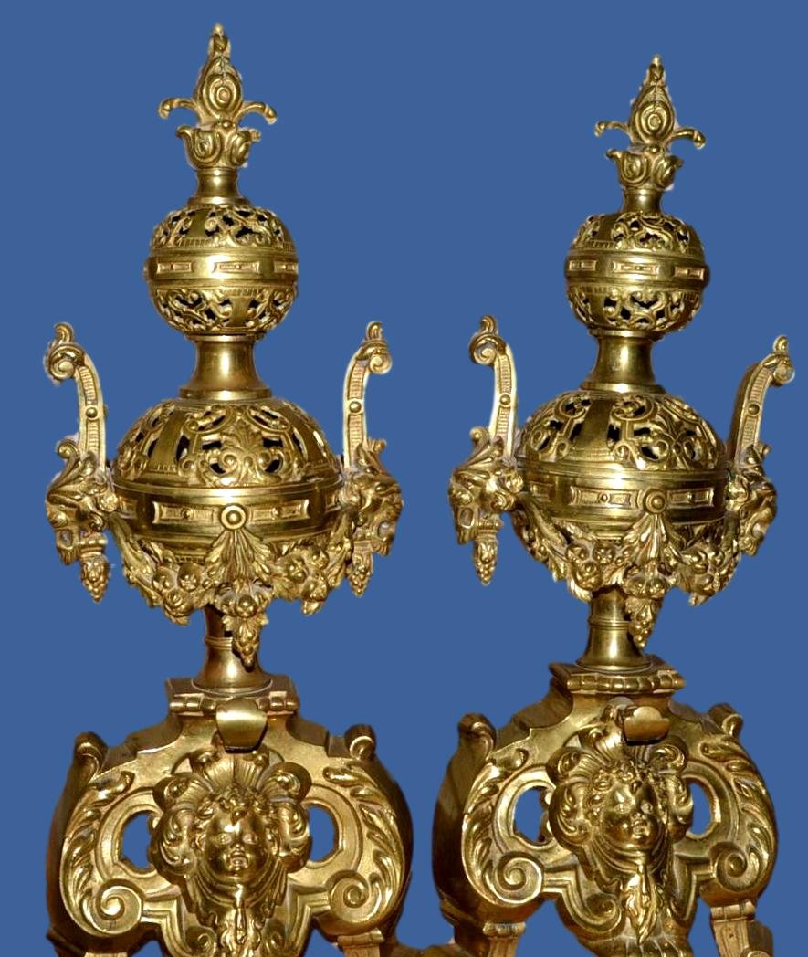 Paire de chenets de style Louis XIV en bronze doré,  France vers 1870, parfait