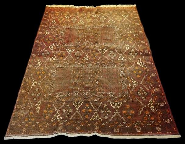 Tapis des Turkmèmes  Yomoud, 162 cm x 213 cm, Laine sur Laine, seconde partie du XIXème siècle-photo-5