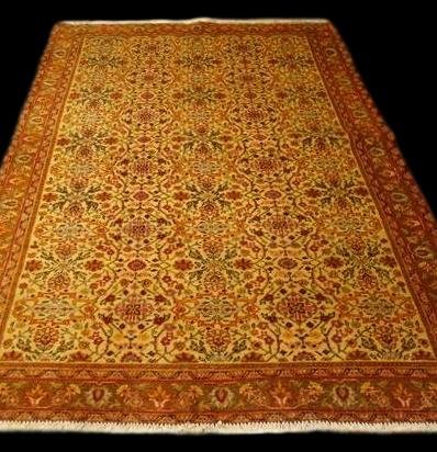 Persian Rug Yezd, 122 Cm X 192 Cm, Iran, Hand-knotted Wool, Circa 1970 In Very Good Condition-photo-1