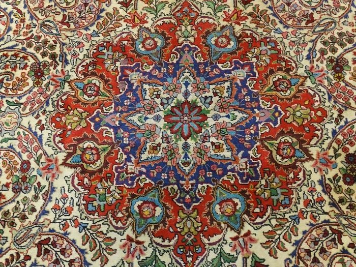 Tapis Persan Tabriz, 200 cm x 303 cm, Iran, laine nouée main vers 1980, très bon état-photo-4