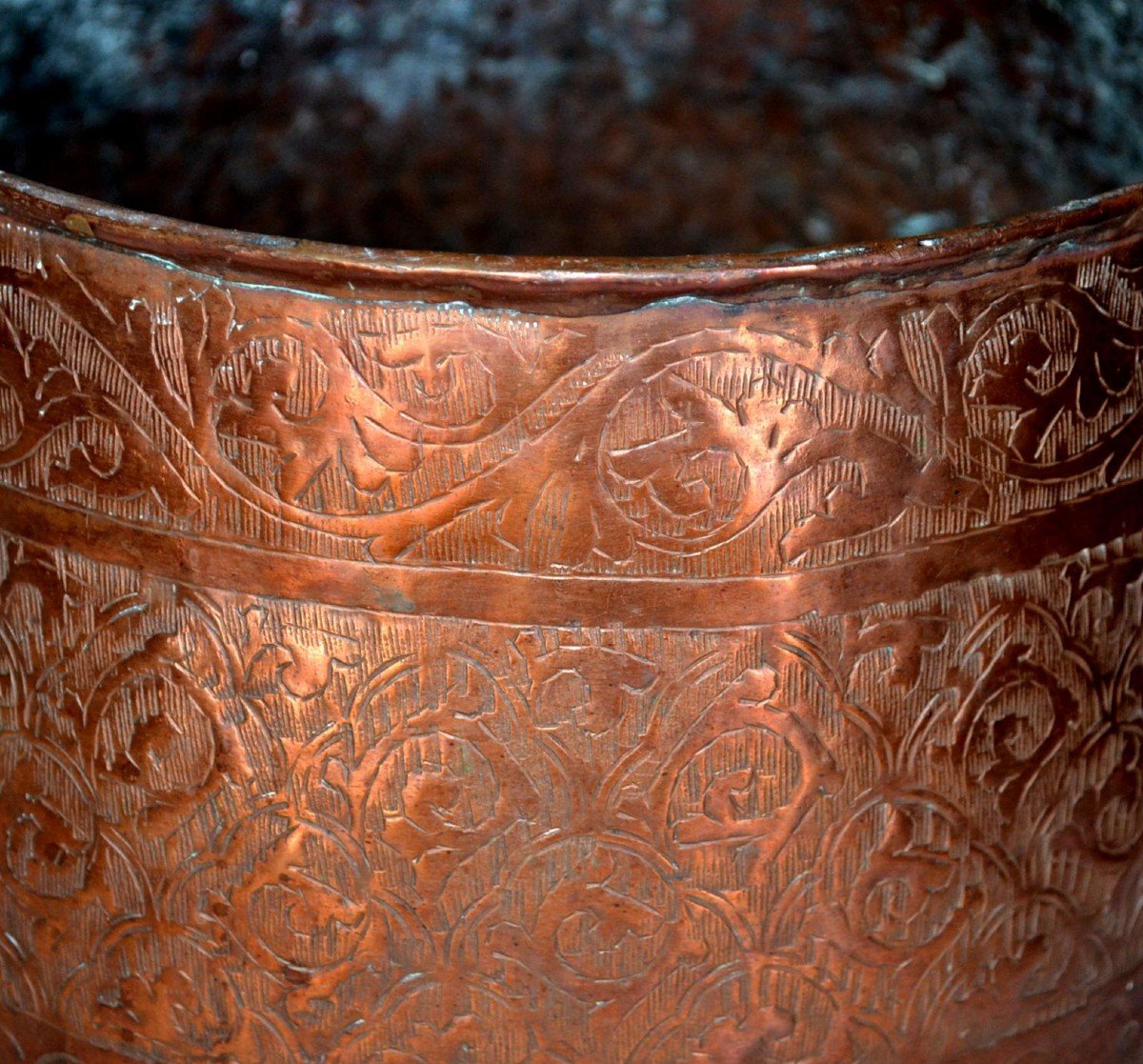 Cauldron With Chiseled Red Copper Handle, Maghreb, Algeria, 19th Century, Good Condition-photo-3