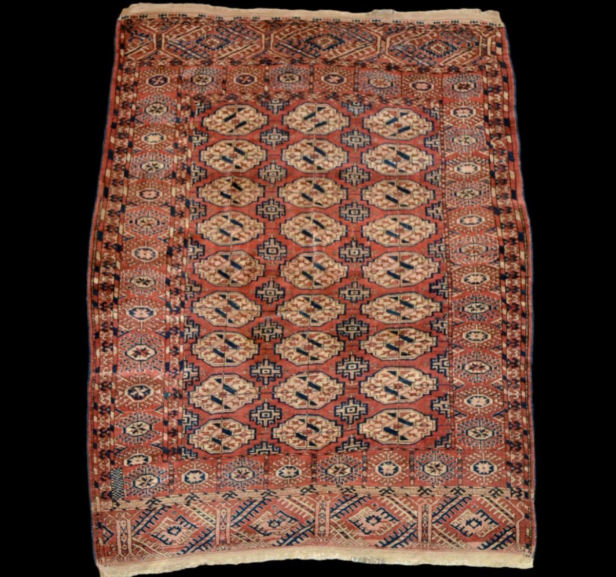 Ancient Tékké Carpet, Turkestan, 138 Cm X 186 Cm, Hand-knotted Wool, Middle 20th Century