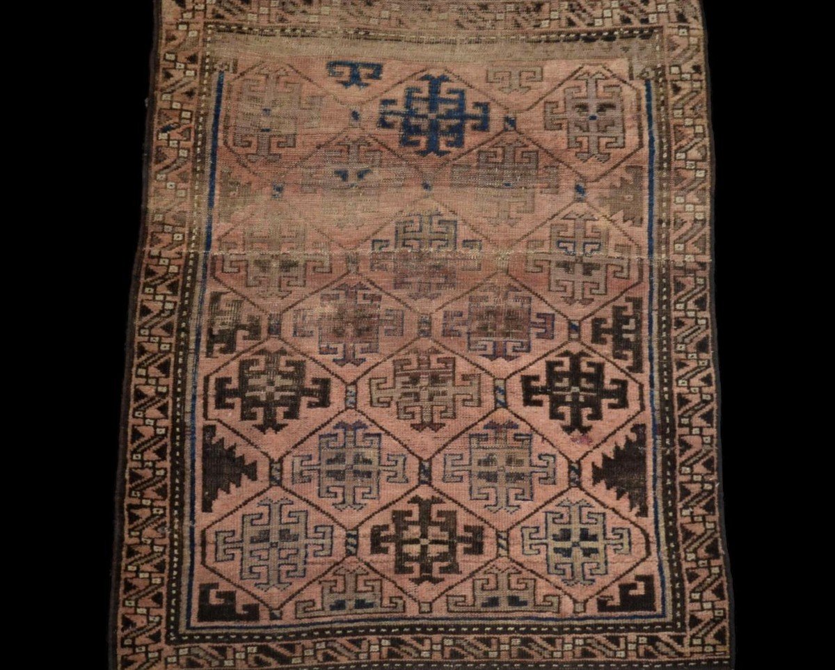 Tapis Tekké ancien, 124 cm x 187 cm, laine sur laine nouée main, Turkménistan, début XXème-photo-8