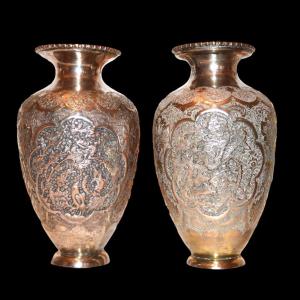 Paire de vases de mariage, fin de la Dynastie Kadjar, Perse, début du XXème, en métal argenté