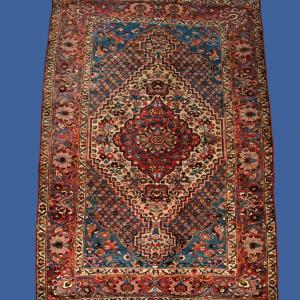 Old Bakhtiar Rug, 137 Cm X 203 Cm, Exceptional Design, Hand-knotted Wool, 19th Century Persia 
