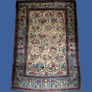 Antique Kirman Carpet With Floral Decoration, 142 X 212 Cm, Wool & Silk, 1880, Kadjar Dynasty, 19th Century