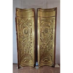 Important Pair Of 18th Century Italian Carved Wooden Concave Elements 