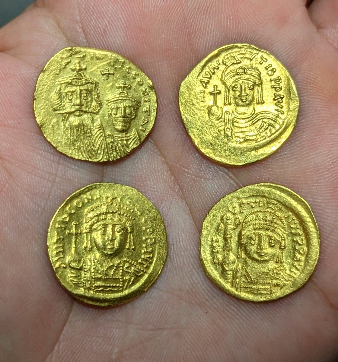 Collection De 4 Solidii (solidus) En Or Byzantin Rome 