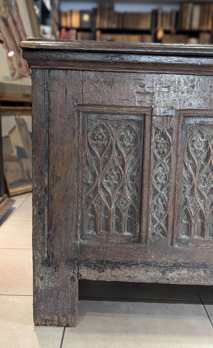 Large Gothic Chest - 15th Century - Decorated On 4 Sides - Middle Ages Furniture-photo-4