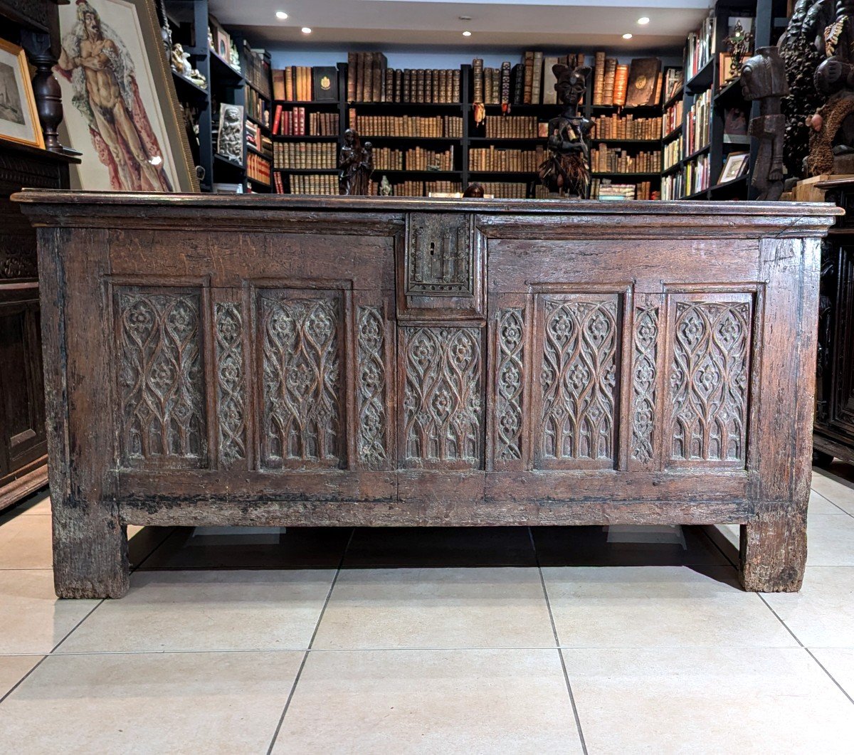 Large Gothic Chest - 15th Century - Decorated On 4 Sides - Middle Ages Furniture